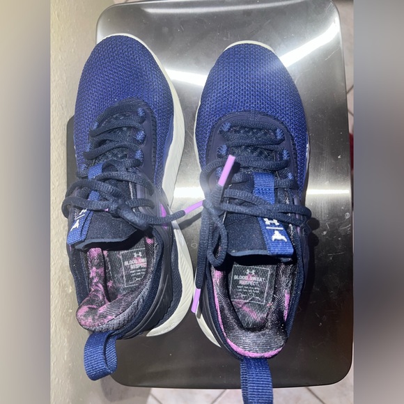 Under Armour GS project rock 5 disrupt - Picture 2 of 3